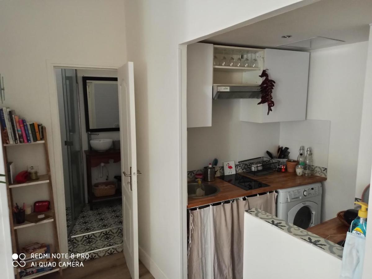 Joli Appartement Nicois En Bord De Mer Nice Exterior photo